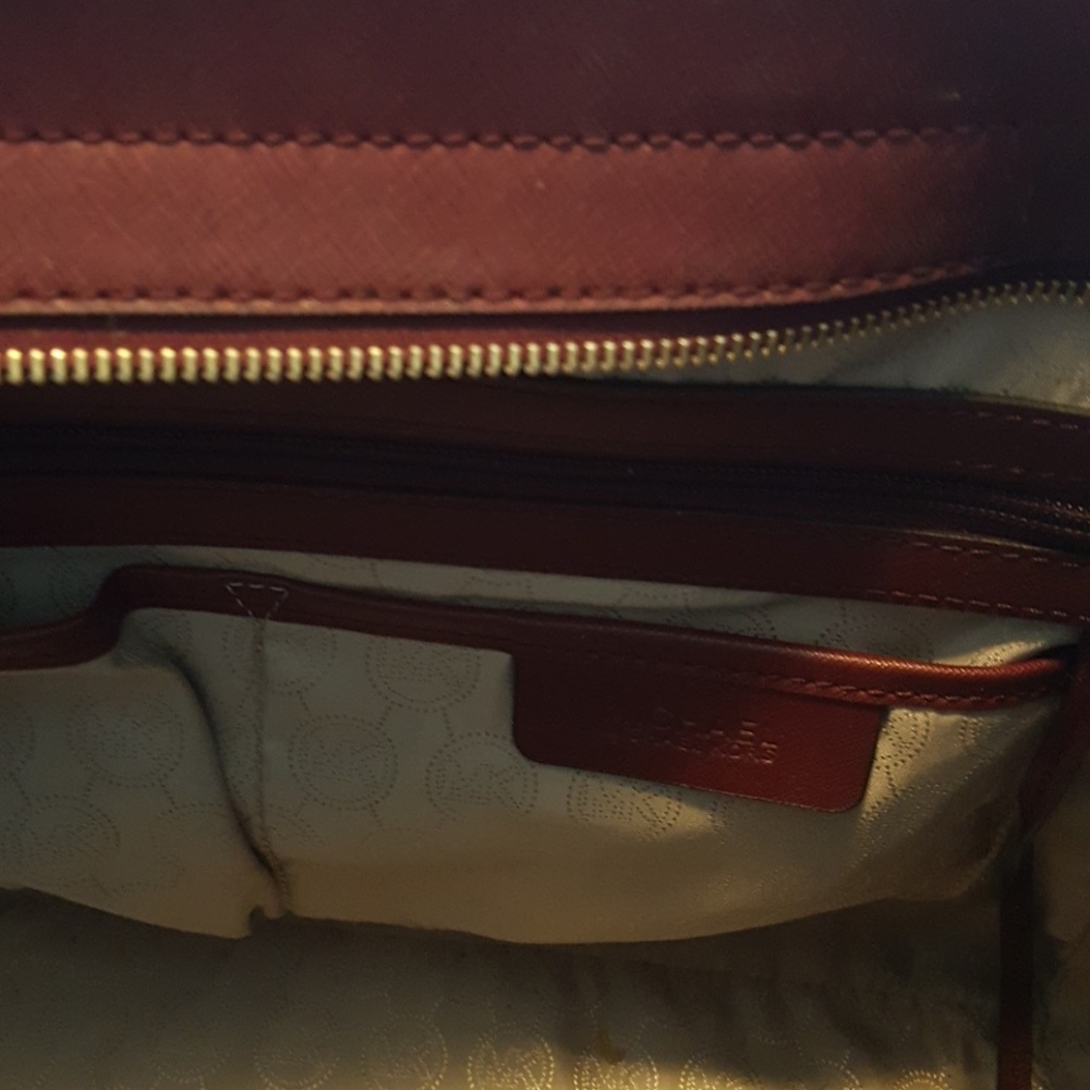 Handbag - Picture 3 of 3